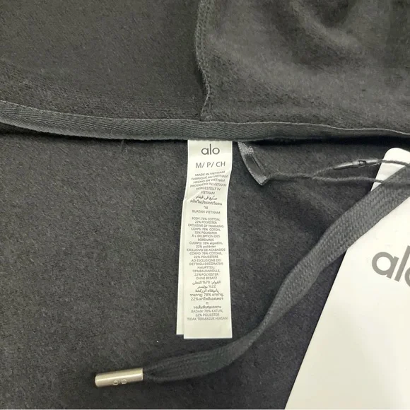 ALO Yoga Unisex Black Zip-Up Hoodie and Jogger Set - Picture 7 of 15